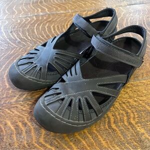 JSport by Jambu Gray Mary Jane Strap Sandal